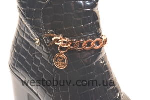 Ботинки на зиму для женщин золотистая фурнитура 015S