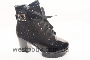 Зимние лаковые ботинки для женщин на шнурках 029SA