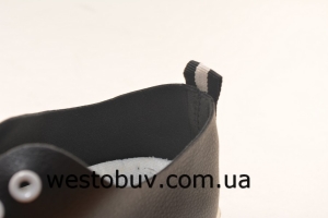 Черные мокасины на белой подошве 89-79