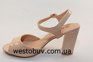 Бежевые женские босоножки WD27b