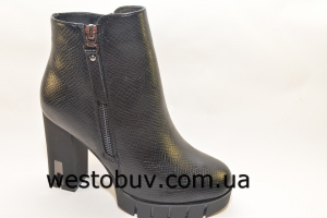 Ботинки  женские  YZY687-12a