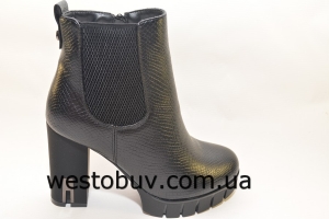 Ботинки  женские  YZY687-12b