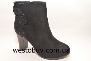 Ботинки для женщин  DX1626