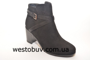 Ботинки с ремешком G184