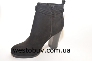 Венгерские ботинки из замша G196