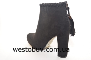 Ботинки  женские  G220