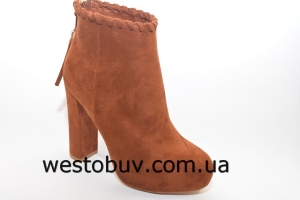 Женские ботинки  G236