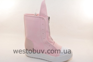 Розовые спортивные ботинки для женщин  NC 42
