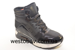 Спортивные сникерсы  01