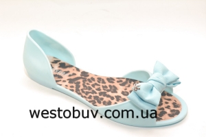 Женские босоножки  KG02a