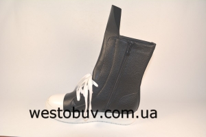 Спортивные ботинки для женщин NC43d