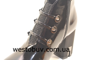 ботинки женские с перепонкой B02-52