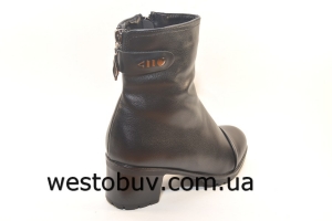 Женские ботинки на молнии B01-20