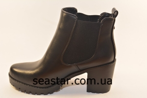 Модные женские ботинки