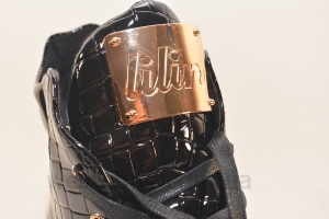 Ботинки зимние для женщин на меху Frtuna H278