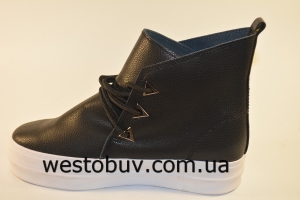 Ботинки спортивные женские прескожа  G-2