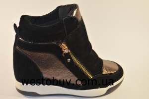 Сникерсы  G-4 GOFF