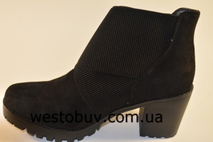 Женские ботинки  на модной подошве HX 309