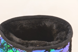 Угги женские зимние с цветными пайетками 23-2