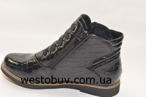 Лаковые ботинки с декоротивной шнуровкой K02033