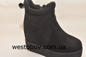 Ботинки женские на танкетке LN1a