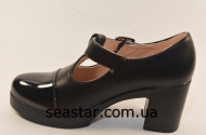Туфли черные женские лаковый носочек F1-1