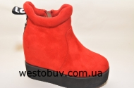 Ботинки женские на танкетке LN1